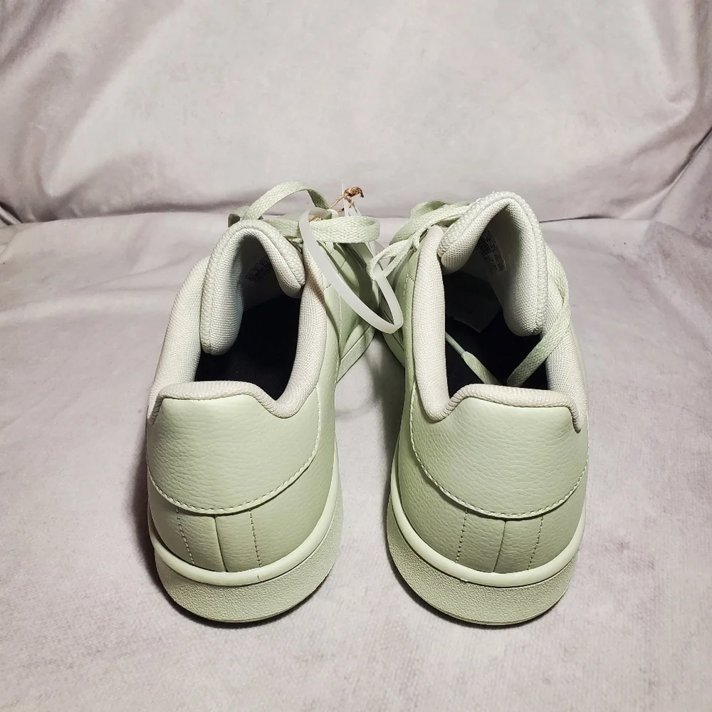 Adidas Urban Court Size 9.5 Mint Green